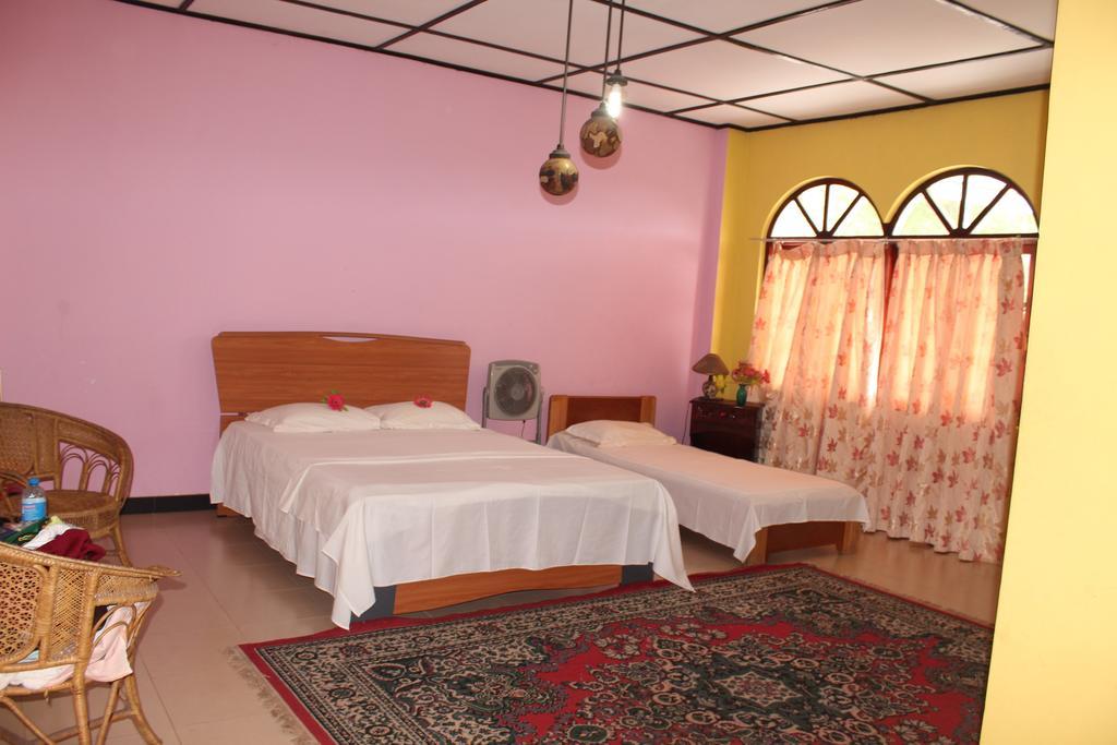 Royal Mount Hotel Kandy Kamer foto