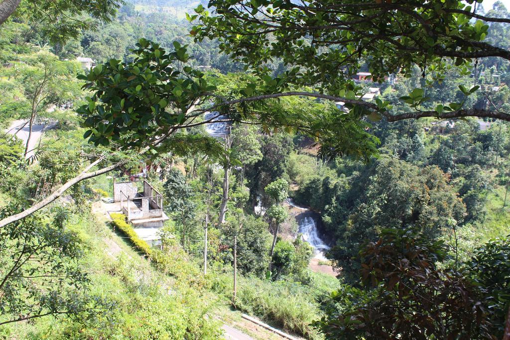Royal Mount Hotel Kandy Buitenkant foto