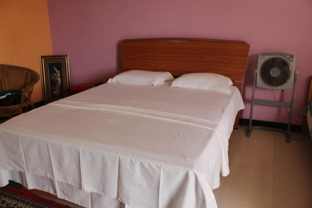 Royal Mount Hotel Kandy Kamer foto